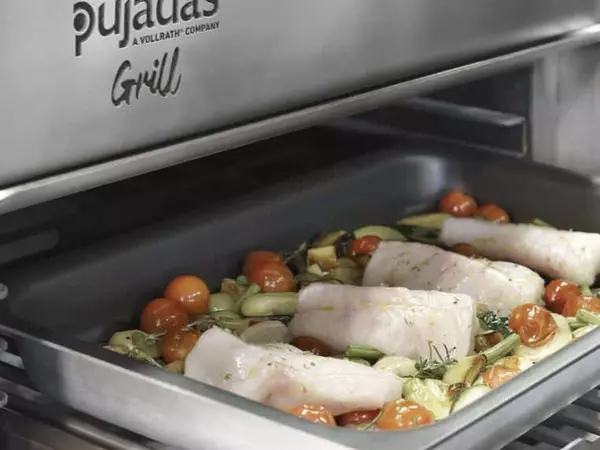 Огънят се превръща в предимство: фурните на дървени въглища PUJADAS в модерната професионална кухня